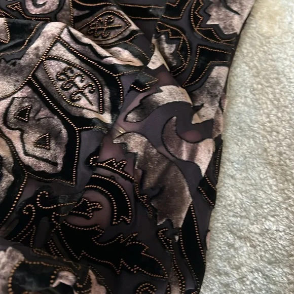 Black and Brown Skirt Set - Picture 11 of 16